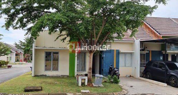 Puri Selebriti 3 Rumah Hook Minimalis 1