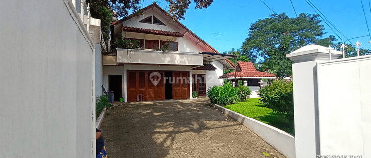 rumah cantik full furnished view laut 1