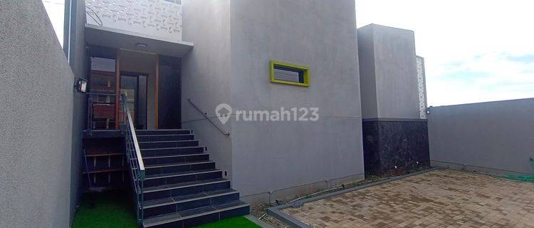 Rumah Baru Semi Furnished Siap Huni di Perumahan Elite Budi Indah Setiabudi Bandung 1