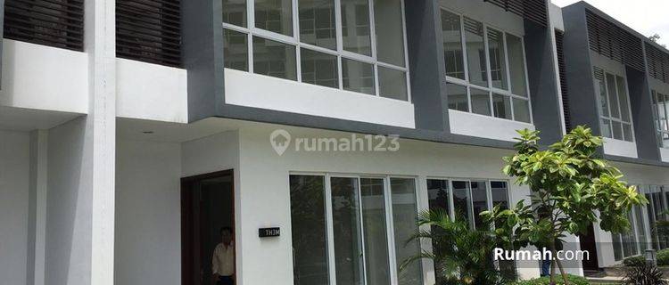 TOWN HOUSE!! Puri Mansion Uk 150m2 1