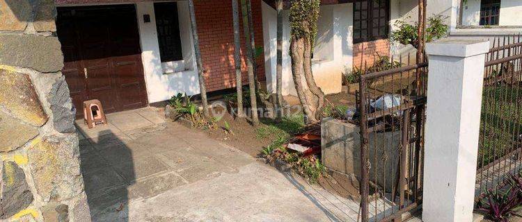 Rumah Bagus Untuk Semua Usaha Karena Lokasi Di Jalan Besar Di Cigadung Kota Bandung 1