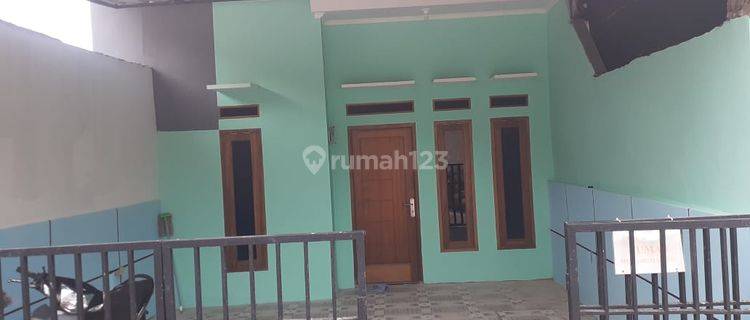 Rumah BARU SIAP HUNI Minimalis STRATEGIS Di TANAH BARU Depok Dekat Perbatasan Jagakarsa Jakarta 1