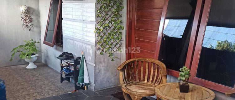 Rumah siap pakai di tengah kota solo 1