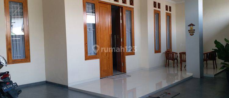 Rumah Mewah 1.5 Lt Include Furnish Solo Kota 1