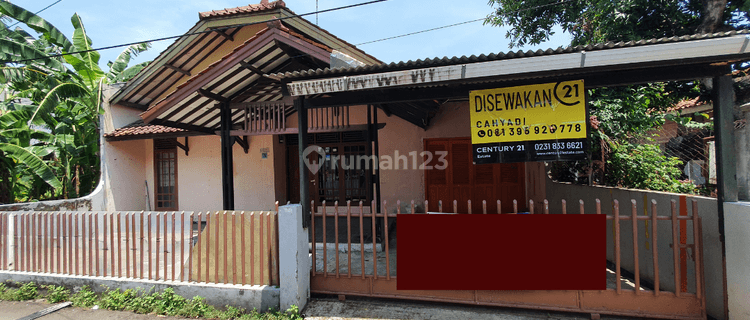 RUMAH GANG KENARI JALAN CIPTO  1