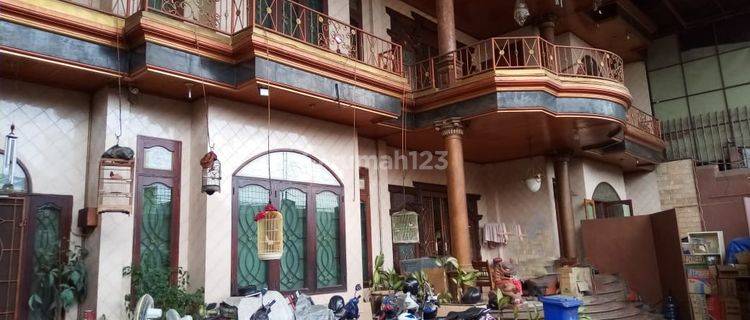 Rumah mewah 2 lantai dan termasuk 7 kamar kost 1