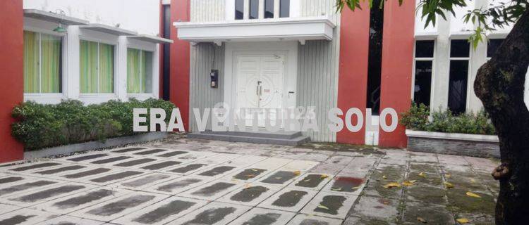 Rumah+Ruang Usaha Strategis Tengah Kota Solo 1