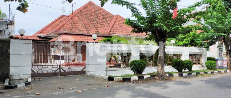 RUMAH STRATEGIS  DI TENGAH KOTA SEMARANG  1