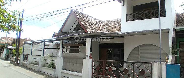 Rumah dekat UII &amp; UPN condong catur. 1