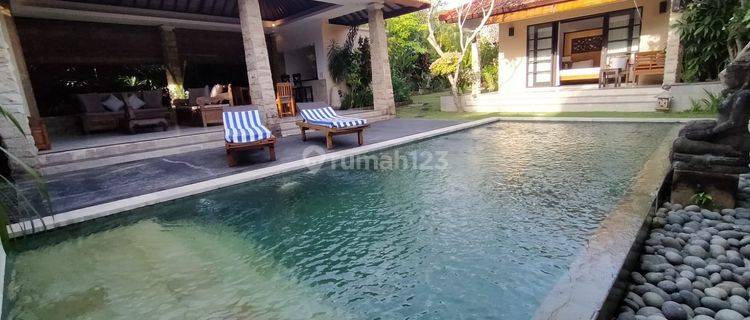 Villa Cantik di Bukit Jimbaran, Daerah Nyaman Seperti di Ubud 1