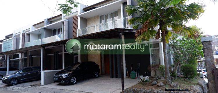 Rumah Lux Sangat Asri di Riviera Resort Residence, Geger Kalong 1