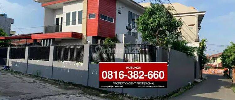 Rumah Bagus Tipe 215/340 di Lokasi Seduduk Putih Palembang 1