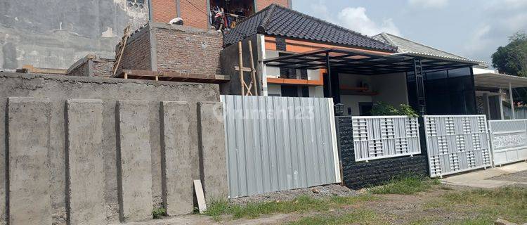 Rumah dijual murah di Jatingleh dekat exit tol Jatingaleh Semarang 1