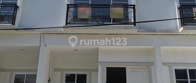 New Home Ready to Occupy Rarely Available in Muara Karang Block 4 1