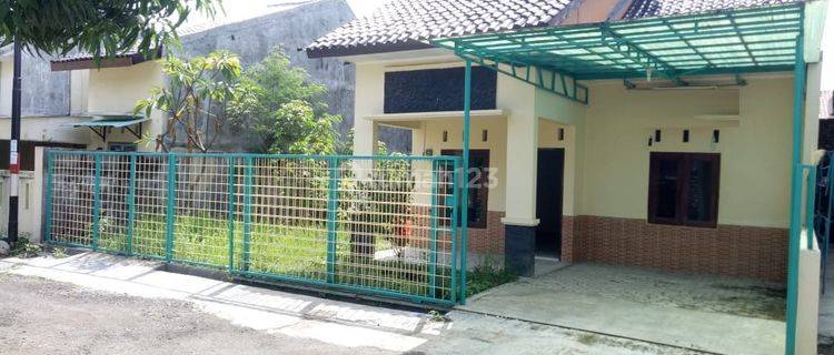 Rumah Siap Huni di Perum Bimantara 1