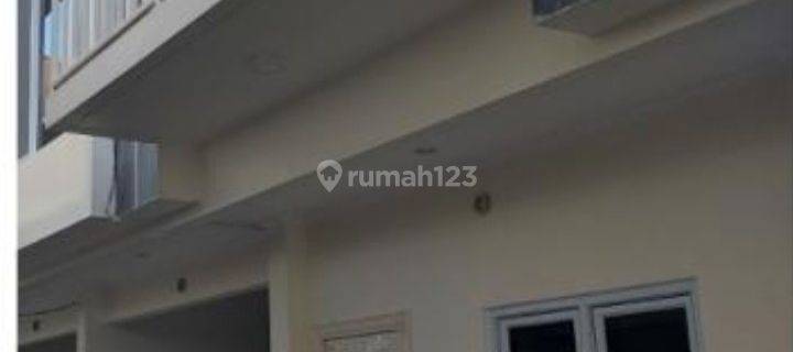 HUNIAN MEWAH MODERN 2 LANTAI DI INDUSTRI 2 JAKARTA PUSAT 1