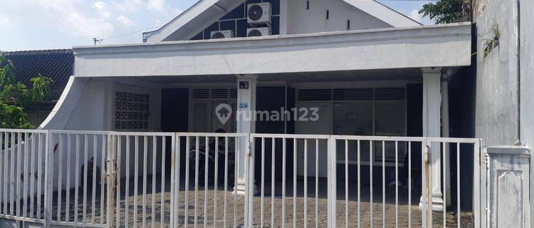 Turun Harga!! Rumah tengah kota Solo, 100 m dr Jln Slamet Riyadi Solo 1