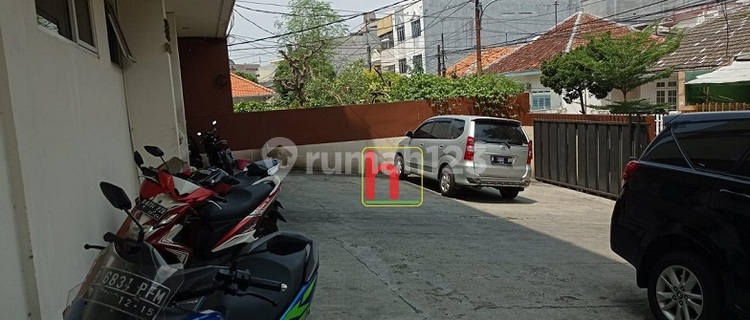 Rumah Kost 5 lantai, Mangga besar, lokasi dekat pusat bisnis 1