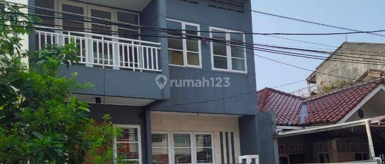 Rumah murah desain moderen mewah cipinang jakarta timur 1