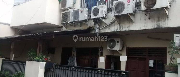 Rumah Kost 25 Kamar di Benhil Bendungan Hilir Dekat Sudirman Gatsu 1