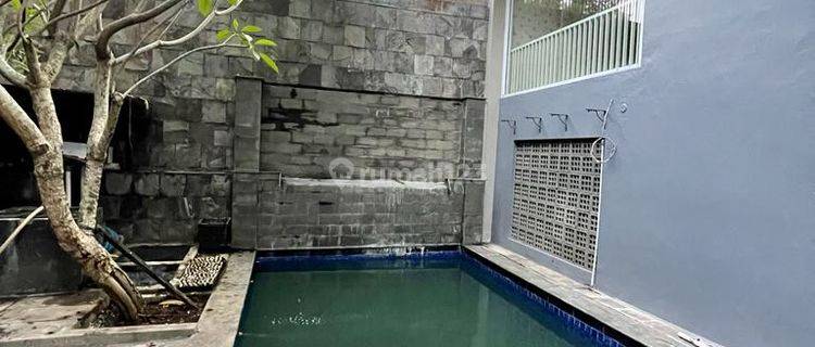 Dijual Rumah Dengan Swimming Pool Di Discovery Bintaro (ST/MK/DM) 1