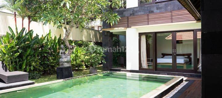 3 BEDROOMS MINIMALIST VILLA IN PRIME  LOCATION SEMINYAK 1