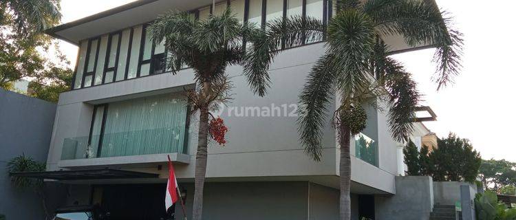 RUMAH LUXURY DAN MEWAH FULL FURNISH 4 LANTAI DI PIK JAKARTA UTARA 1