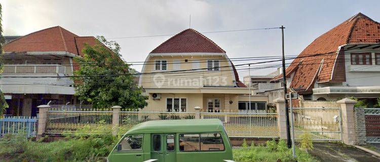 Rumah Jl Bodri Pusat Kota Depan Gelora Pancasila 1