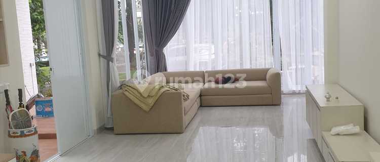 A comfortable home in Gading Serpong. 1