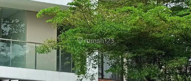 SEWA Rumah Cantik Kotabaru Parahyangan tatar Kumalasinta 1