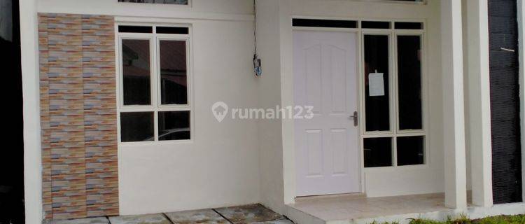 Rumah Ready Stock di tengah kota Manado, harga terjangkau! 1