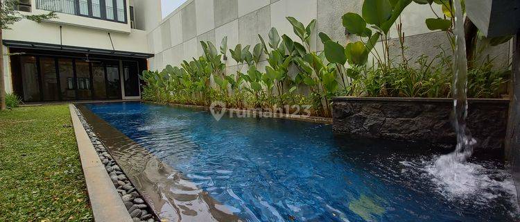 Tropical Luxury house in Cipete South Jakarta 1