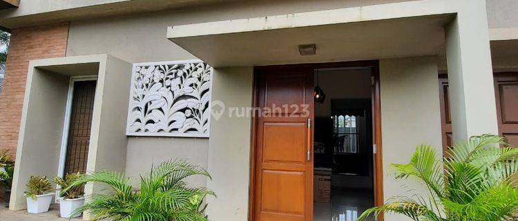 RUMAH MINIMALIS MODERN KAWASAN BSD DE LATINOS 1