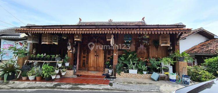 Dijual Rumah Cantik di Manyaran 1