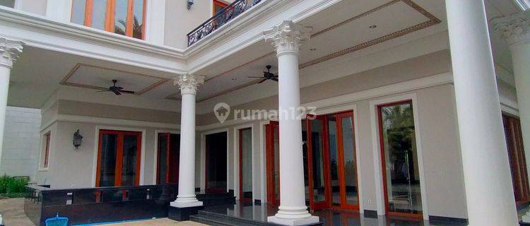 A beatiful house for rent in prime location of Pondok Indah 1