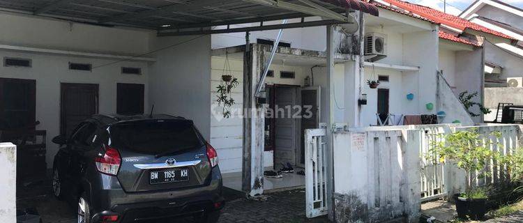 Rumah minimalis di perumahan griya lancang kuning  1