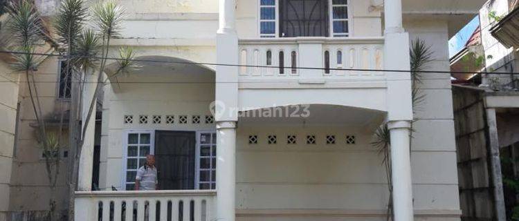 Rumah villa murah 2 lantai di cipanas dekat pemancingan 1