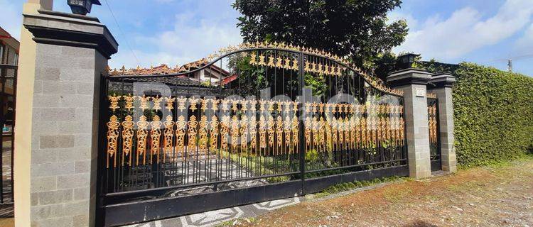 RUMAH CANTIK DI BOGOR 1