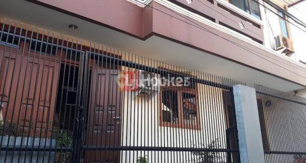 Dijual rumah bagus dekat ke Taman anggrek di jl delima tanjung duren 1