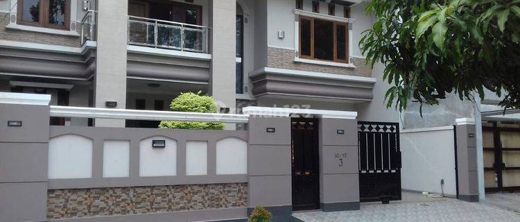 Rumah Mewah Baru di Komplek Elit Pondok Kelapa 1