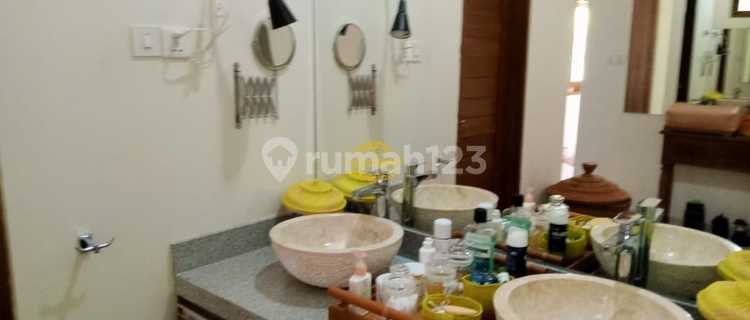 Villa For Sale Location Candidasa 1