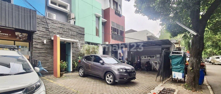RUMAH KOS / KONTRAKAN at Jl PANGLIMA POLIM (PANGPOL) 1