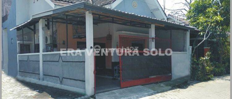 Rumah bagus murah Solobaru Solo 1