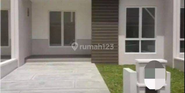 Di jual murah rumah suvarna sutera 1