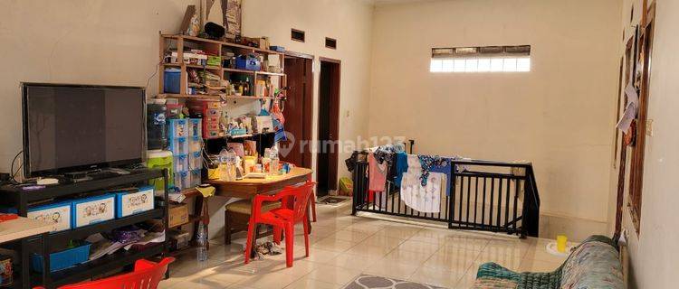 Turun Harga Rumah 2 Lantai Sayap Pajajaran Pandu 1