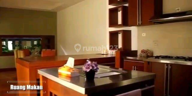  Jual Rumah Mewah Siap Huni di Menteng  1