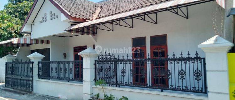 Rumah siap huni tengah kota 1