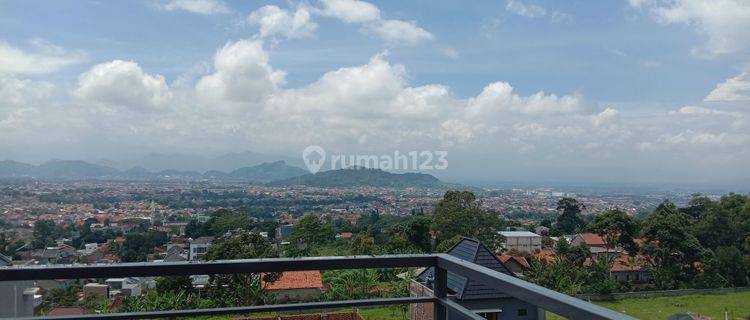  Nuansa Villa sejuk dan Asri View Kota Bandung  Strategis 1