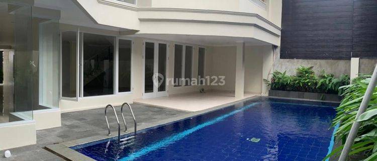 Rumah 2 Lantai Private Pool di Antasari Cilandak Jakarta Selatan 1