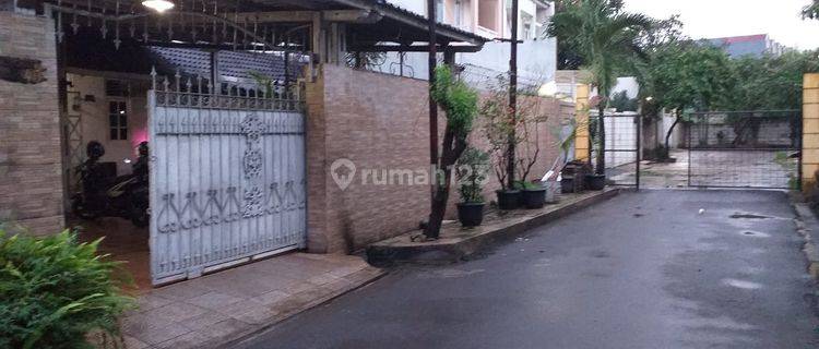 dijual rumah di pesanggrahan Jakarta selatan  1